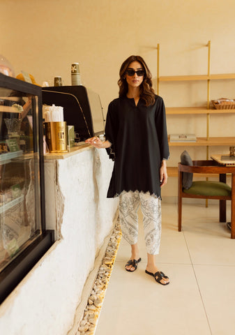 Black & White Embroidered Set